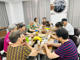 ӭС�� Ʒ����