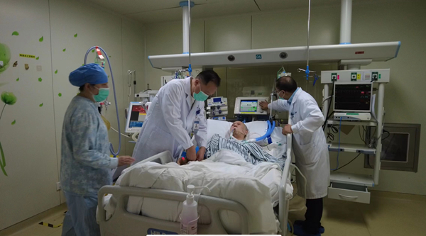 患者术后恢复良好。 潘红摄