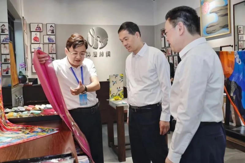 1697155238923978.jpg 640.jpg